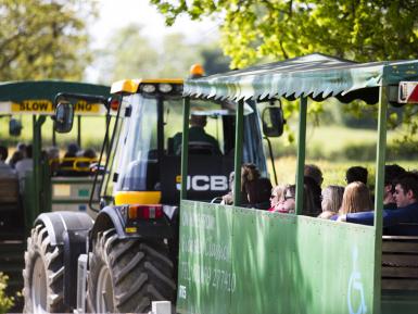 Daylesford farm tour